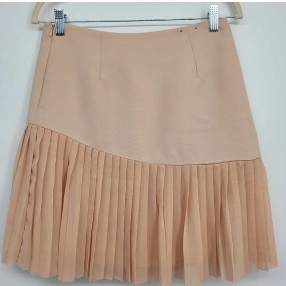 Dalia Blush Pink High Waisted Pleated Skirt S2. - Picture 10 of 11